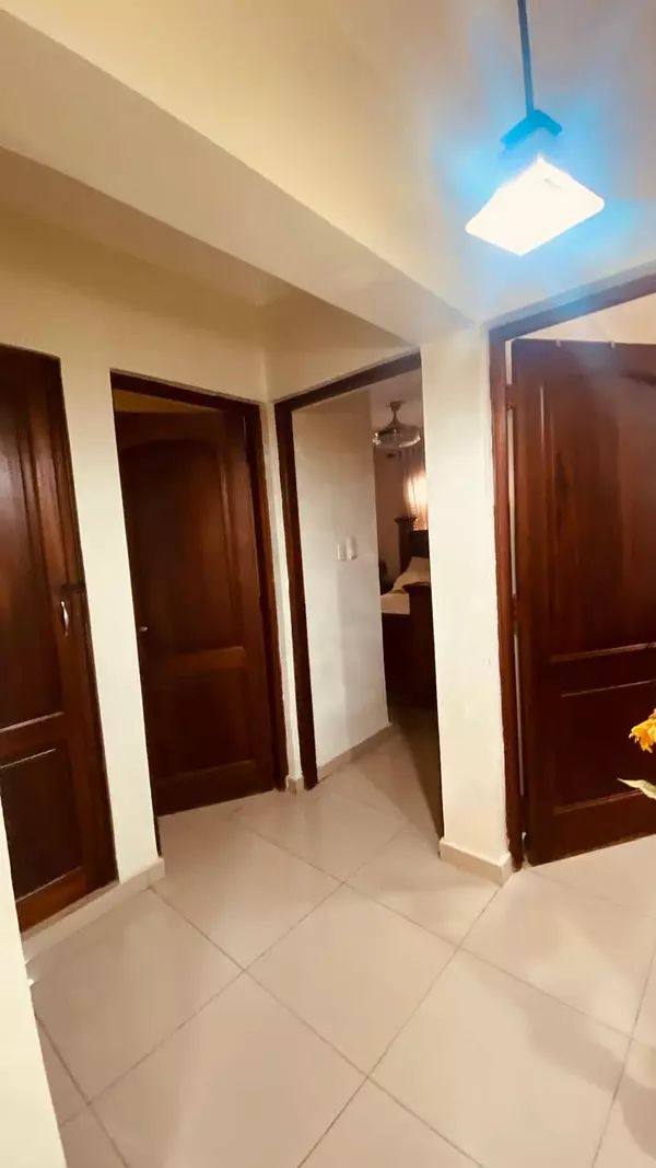 apartamentos - Vendo apartamento en Renacimiento RD$ 11,000,000   7