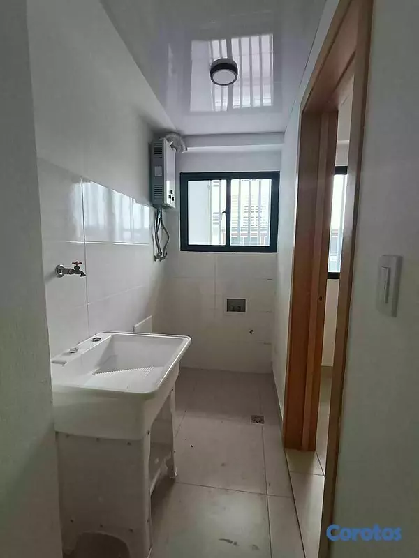 apartamentos - A estrenar apartamento con balcón en los prados  6