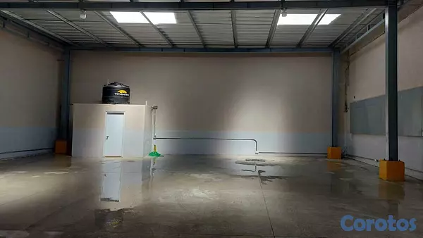otros inmuebles - Nave Industrial en Alquiler – Zona Industrial de Herrera 3