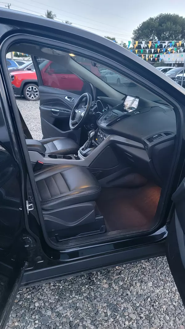 jeepetas y camionetas - FORD ESCAPE  2015 9