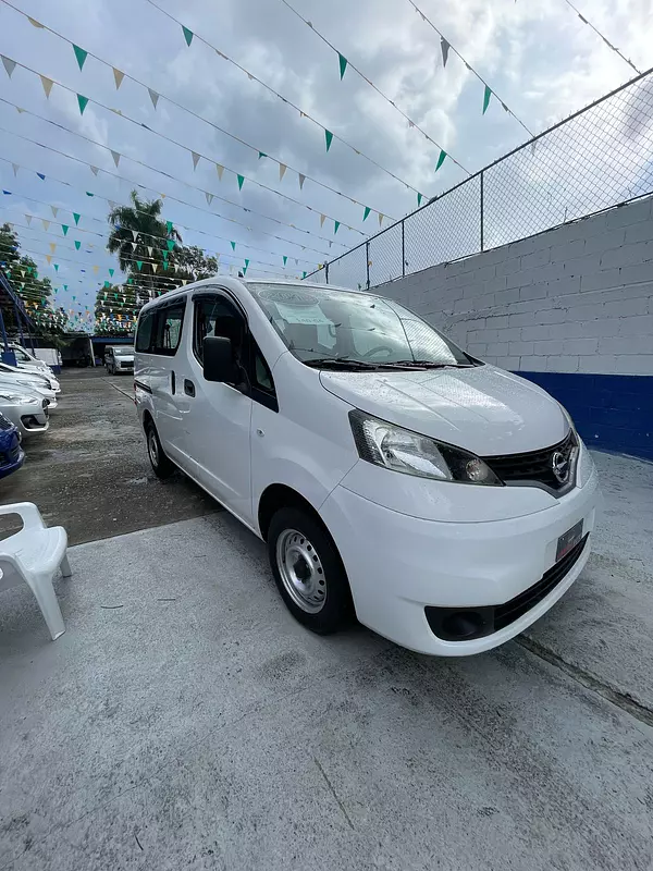 otros vehiculos - NISSAN NV200 VANETTE 2