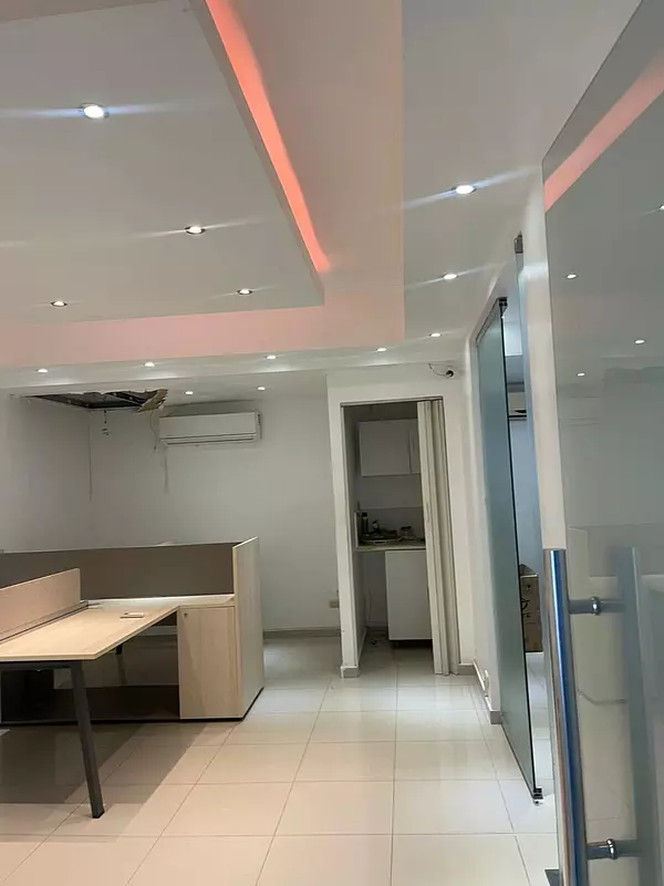 oficinas y locales comerciales - Local en venta en el millon 5