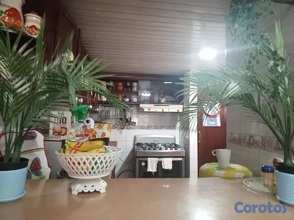 casas - Casa  en venta en zona residencial, avenida Independencia distrito nacional 5
