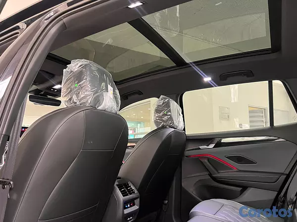 jeepetas y camionetas - Volkswagen Tiguan R Design 2026 12