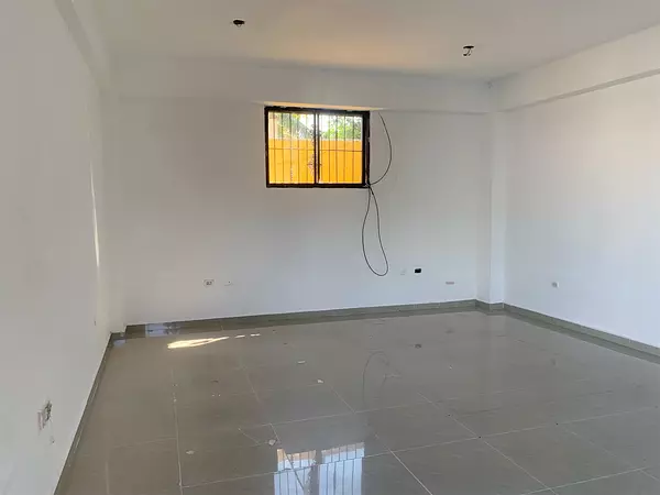 oficinas y locales comerciales - Propiedad en los prados 5