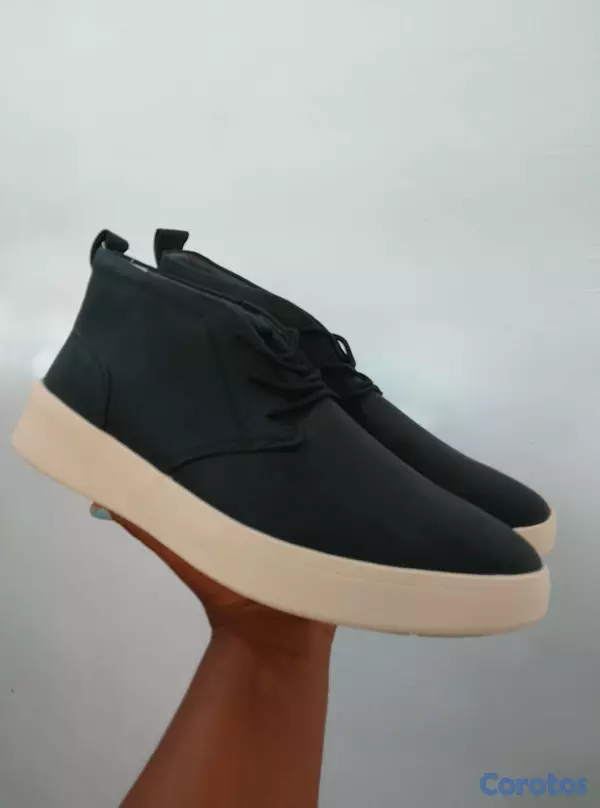 zapatos unisex - Caja de calzados variados, hombre y mujer 11