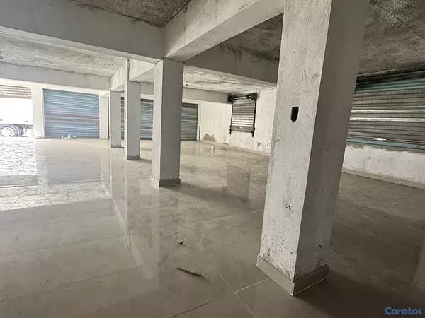 oficinas y locales comerciales - LOCAL COMERCIAL HATO NUEVO  4