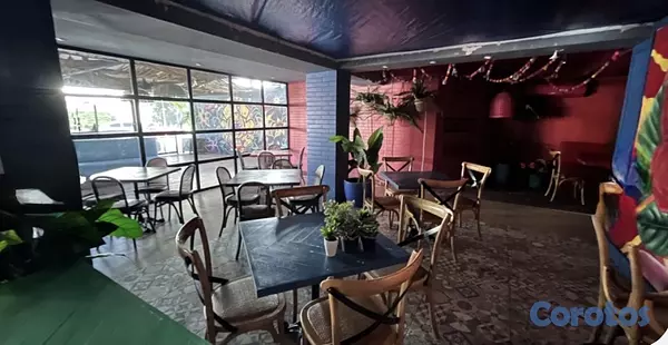 oficinas y locales comerciales - LOCAL COMERCIAL  9