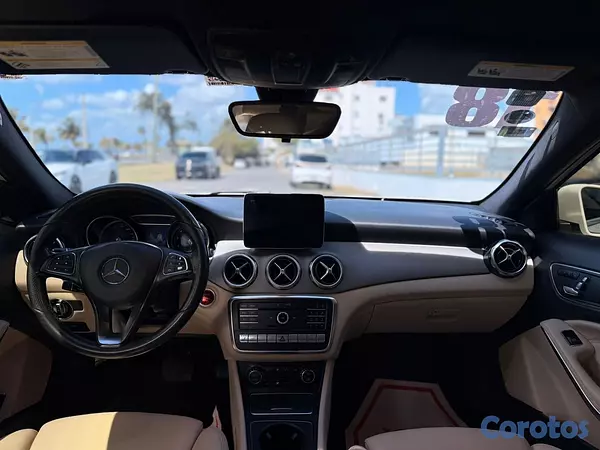 jeepetas y camionetas - Mercedes Benz GLA250 4 Matic 2018 9