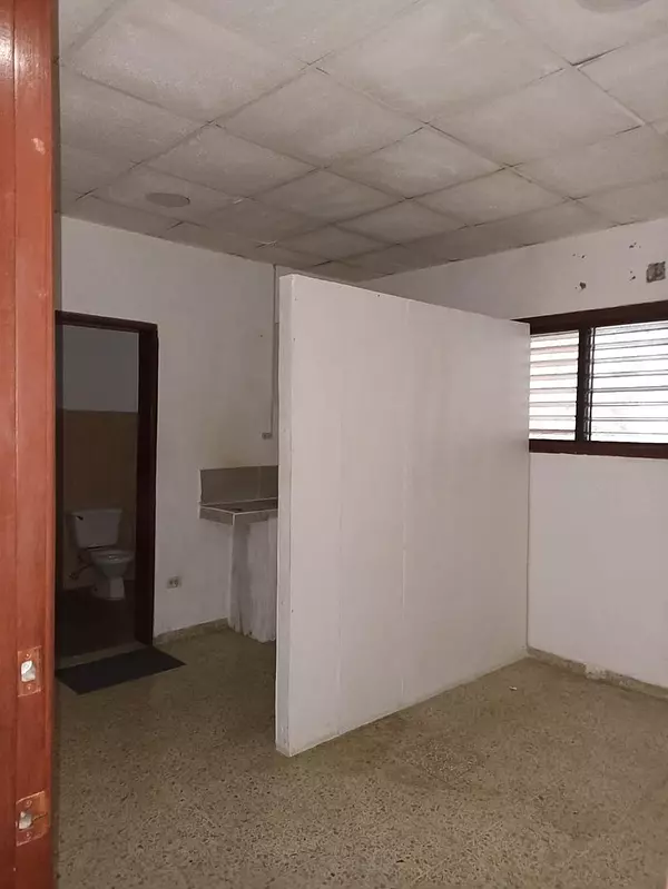 apartamentos - Alquiler Apartamento Estudio Sin Amueblar, Av Delgado, Gazcue, Santo Domingo 1