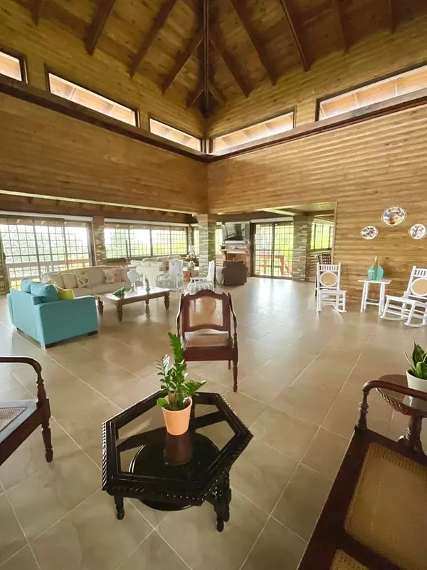 casas vacacionales y villas - Casa de Montaña en Constanza  5