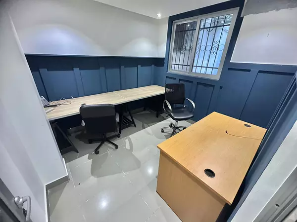 oficinas y locales comerciales - Local Comercial en Alquiler MIRADOR SUR USD 5,000 8