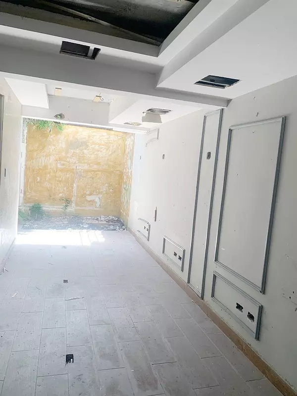 oficinas y locales comerciales - Local en venta céntrico y altamente cormrcial  4