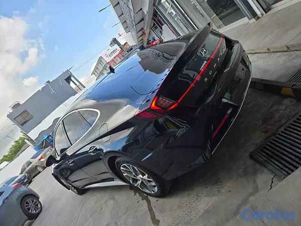 carros - HYUNDAI SONATA DN8 2020 NEGRO GASOLINA 10