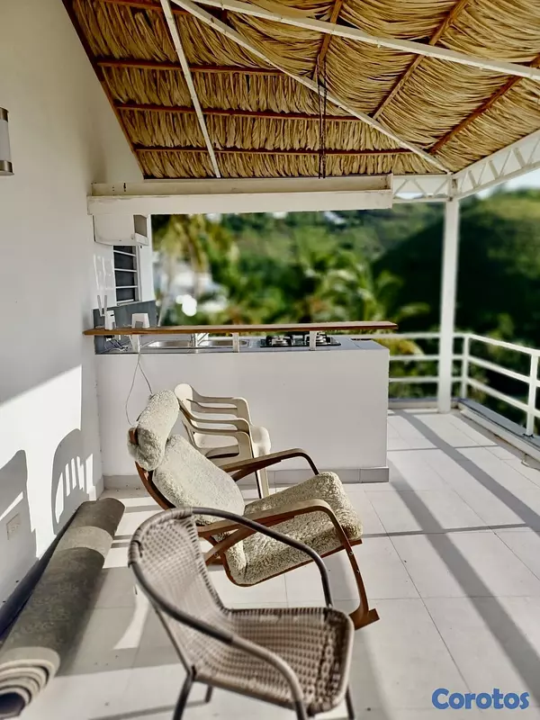 casas vacacionales y villas - Villa Caribeña en Venta Cerca de Playa Cosón 3