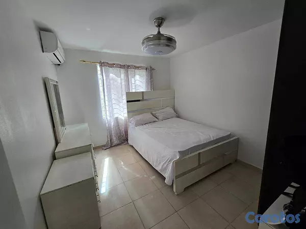 apartamentos - Apartamento en la Jacobo Majluta 1er piso  5