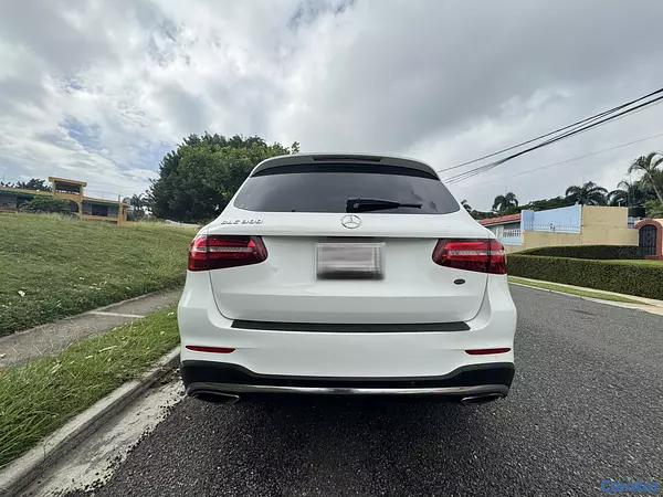 jeepetas y camionetas - Mercedes Benz GLC-300 2017 AMG, Unico Dueño en RD. 10
