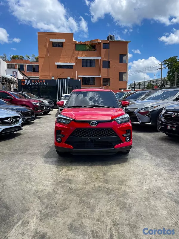 jeepetas y camionetas - Toyota Raize FULL 2023 3