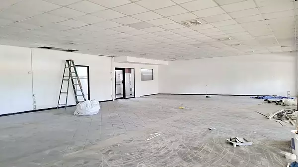 oficinas y locales comerciales - Local céntrico en Naco 2