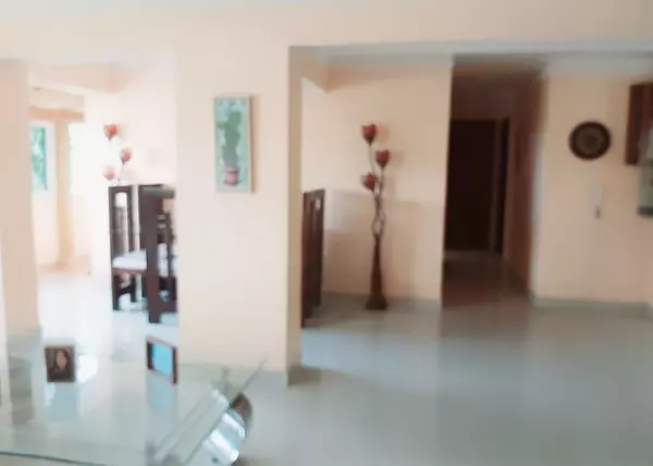 apartamentos - Apartamento Segundo Piso con Terraza, Ens. Ozama 4