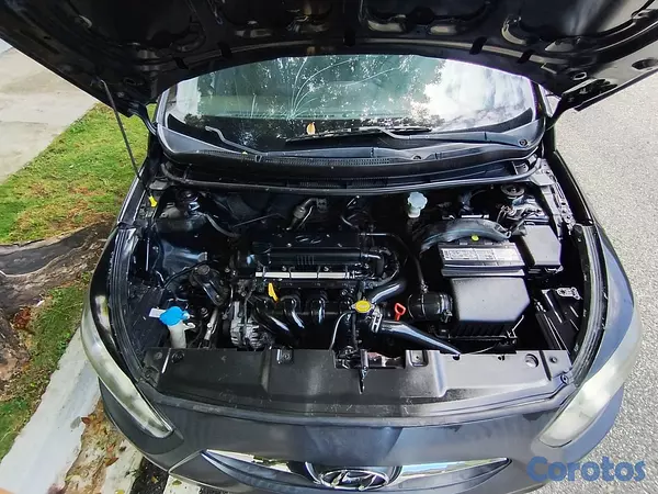 carros - SVD Hyundai Accent 2012 10