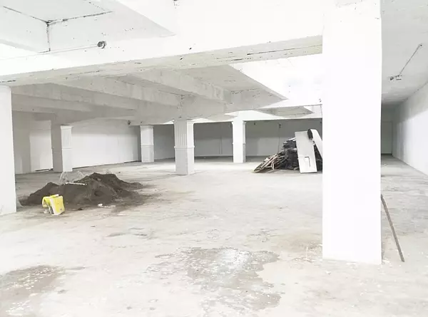 oficinas y locales comerciales - Local en Ens Naco  3