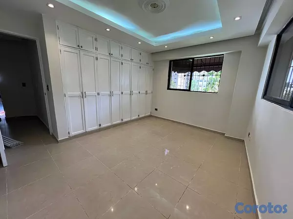 apartamentos - Apartamento de 2 habitaciones más estudio. Evaristo Morales  10