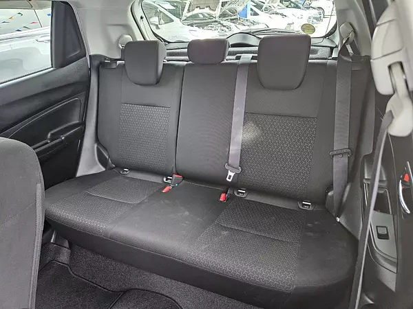 carros - SUZUKI SWIFT  8