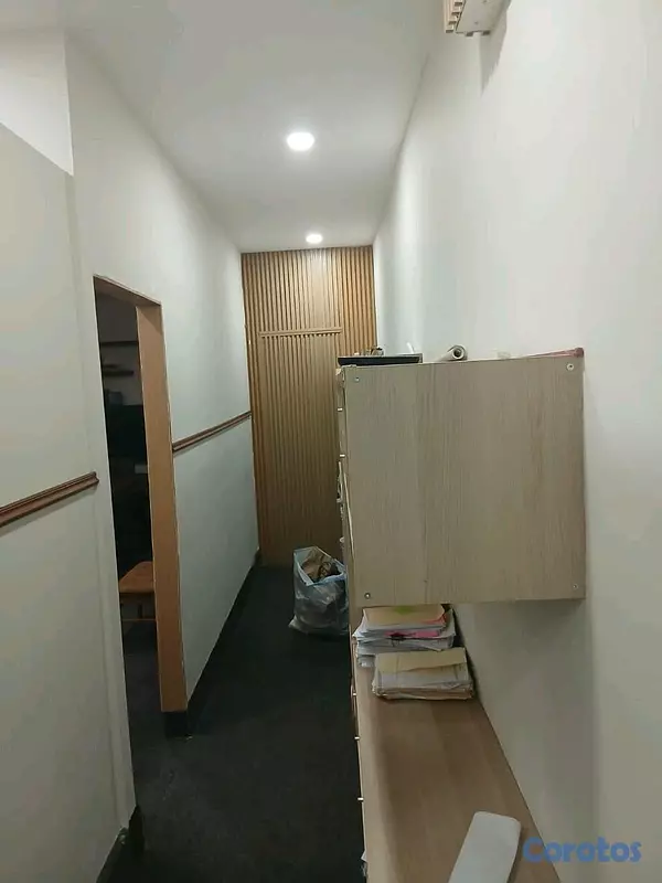 oficinas y locales comerciales - Venta de local en el Millon  8