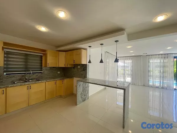 casas vacacionales y villas - Vendo Amplia Villa en Metro country club Juan dolió con piscina  8