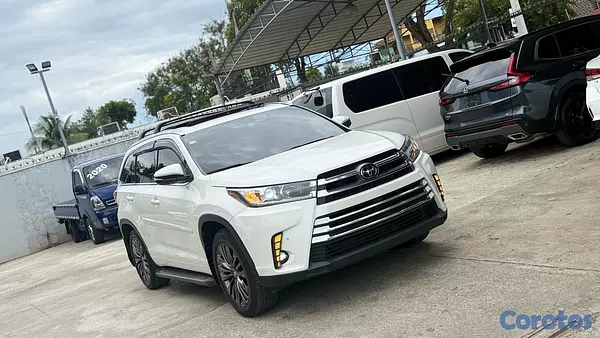 jeepetas y camionetas - 2019 Toyota Highlander Limited Platinum 2