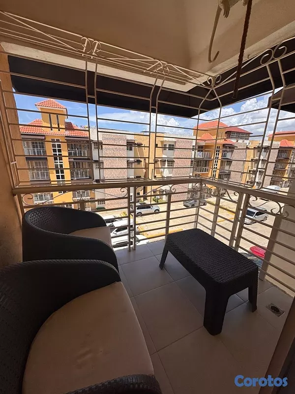 apartamentos - venta de apartamento 4to con terraza en la autopista de san isidro Santo Domingo 8