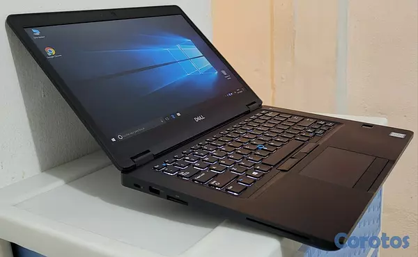 computadoras y laptops - laptop Dell Touch 14 Pulg Core i5 7ma Gen Ram 8gb ddr4 SSD 512GB Full 2