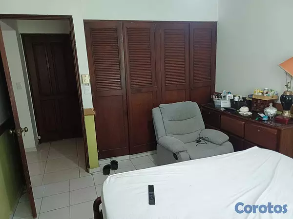 apartamentos - Vendo apartamento en Av. Independencia  7