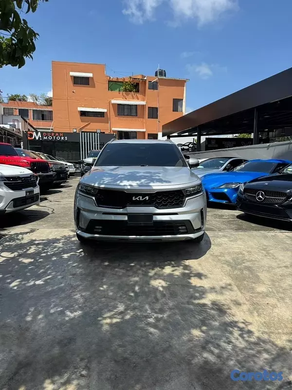 jeepetas y camionetas - Kia Sorento sport 2022 2