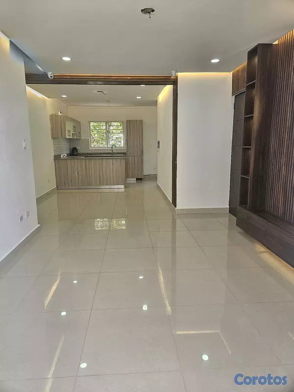 apartamentos - Vendo en Nuevas Terrazas swgundo nivel remodelado 2