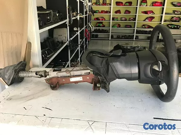 repuestos - Vendo pantalla Luces delantera para Dodge Charger 2012 3