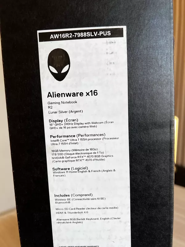computadoras y laptops - Alienware X16 R2 Lunar Silver Ultra 7-155H 16GB RAM 1TB SSD RTX 4070 8GB GDDR6  2