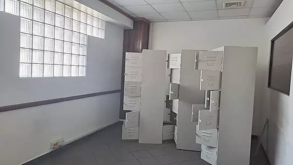 oficinas y locales comerciales - Local céntrico en Naco 3