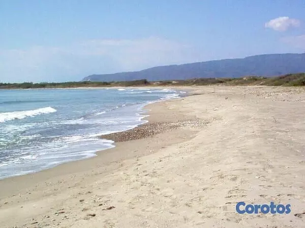 solares y terrenos - Solar En Azua Con Playa, con 1,750,000 metros con Playa 925m2 4
