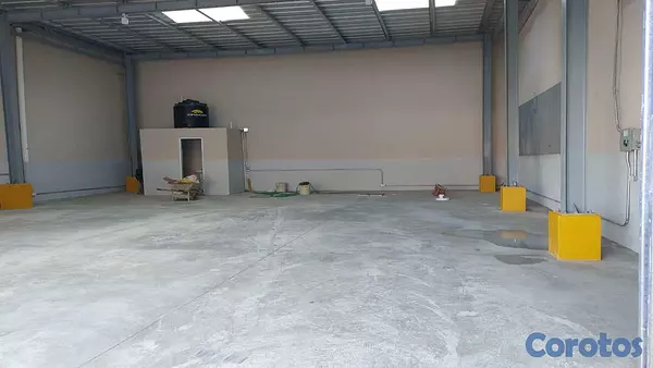 otros inmuebles - Nave Industrial en Alquiler – Zona Industrial de Herrera 5