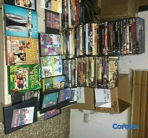 dvds, bluerays y peliculas - Un lote de mas de 150 peliculas de accion, drama, clasicos, romance, conciertos 1