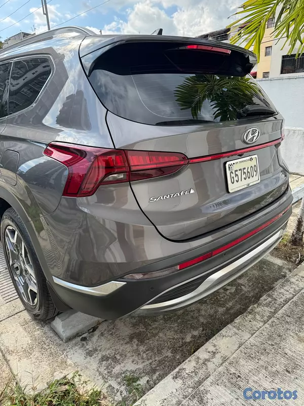 jeepetas y camionetas - Santa Fe 2022 Unico Dueño 8