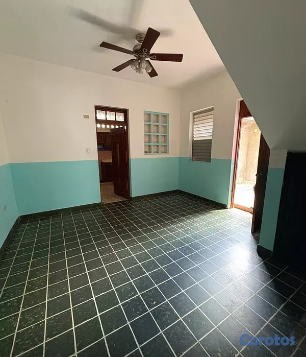 oficinas y locales comerciales - se alquila casa  6