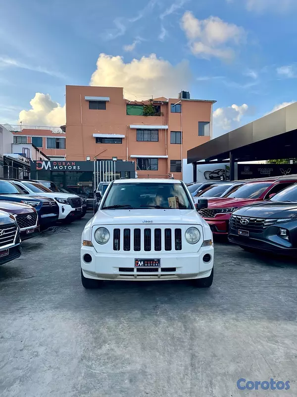 jeepetas y camionetas - Jeep Patriot 2010 2