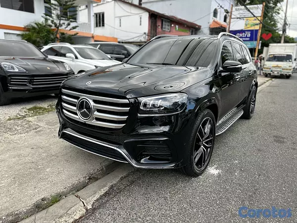 jeepetas y camionetas - Mercedes Benz GLS 450 año 2025 3