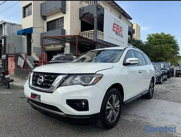 jeepetas y camionetas - Nissan Pathfinder SV AWD 2019 1