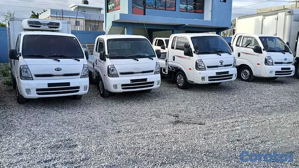 camiones y vehiculos pesados - VENDO CAMION KIA BOMGO III 2020 INICIAL 100,000 FI 6
