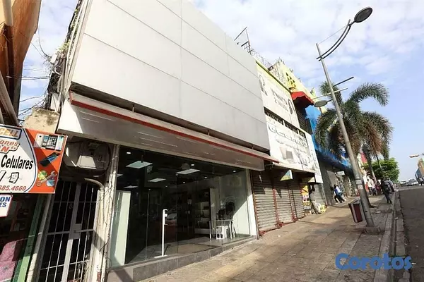 oficinas y locales comerciales - venta de local en villa francisca 4