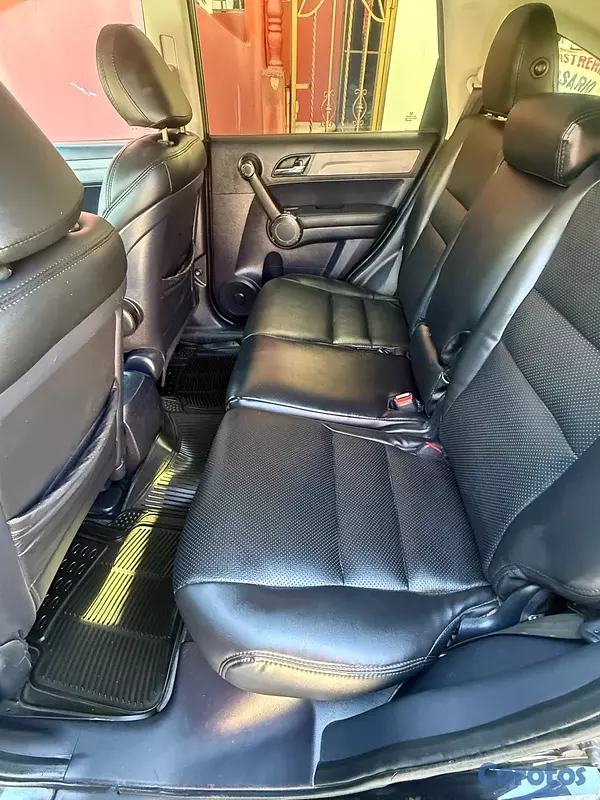 jeepetas y camionetas - Honda CR-V EX-L
Totalmente negociable  7